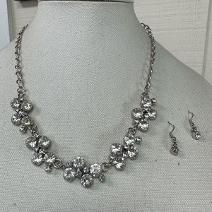Sparkly rhinestone necklace and earrings set